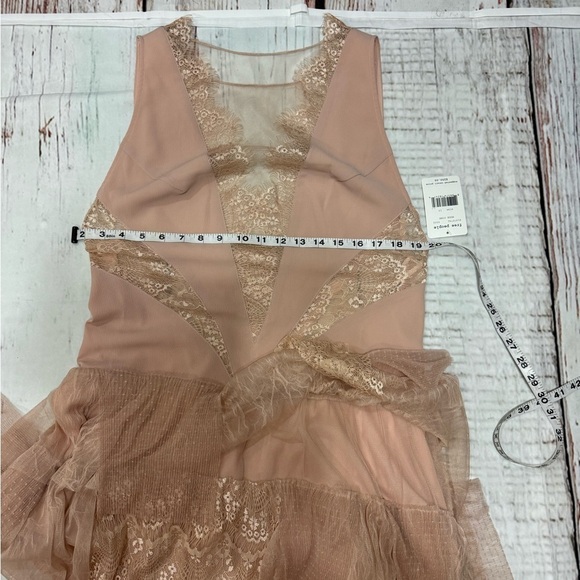 FREE PEOPLE “Dove Dress” Partial sheer Lace Drop waist tiered Skirt Size 12 nwt - Picture 12 of 16